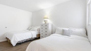 5 bedrooms, iron/ironing board, travel crib, WiFi