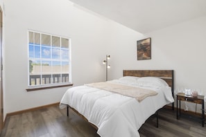 2 Schlafzimmer, Bügeleisen/Bügelbrett, Reisekinderbett, WLAN