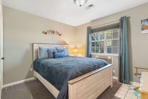 2 bedrooms, iron/ironing board, travel cot, WiFi