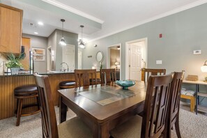 Dining - *New* Blue Heron Hideaway | Table Rock Lake (Branson)