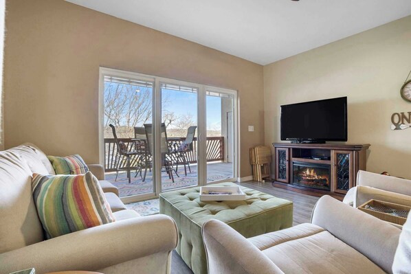 TV, fireplace, DVD player