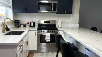 Deluxe House | Private kitchen