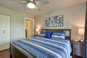 2 chambres, bureau, fer et planche à repasser, lit parapluie