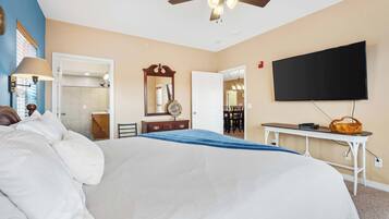 3 bedrooms, iron/ironing board, travel crib, WiFi