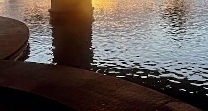 Spacious 1 Bedroom Turtle Bay Condo Split into 2 Studios 💜 Walk to Beach 🏖️