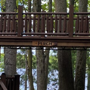 Property grounds - The Perch-Skywalk! Pet Friendly, 4-bedroom cabin on the Big Eau Pleine. (Mosinee)