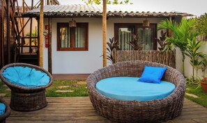 Double Room, Lanai, Garden View | Minibar, individually decorated, blackout drapes, free cribs/infant beds - Downwind Kite Villas (Cruz)