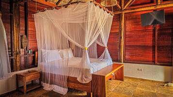 Minibar, décoration personnalisée, rideaux occultants