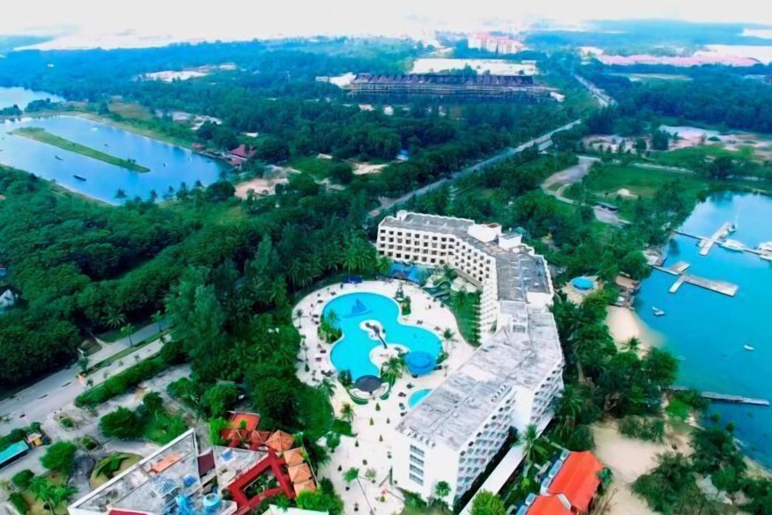 المنشأة من الخارج