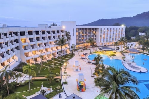 Harris Resort Waterfront Batam