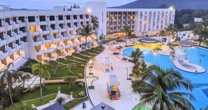 Harris Resort Waterfront Batam