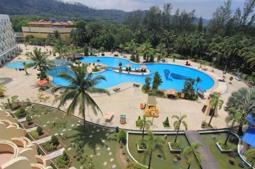 Harris Resort Waterfront Batam