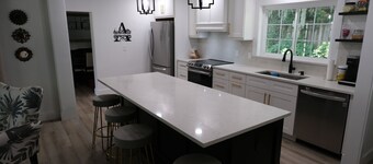 Beautiful cottage in the heart of historic Mt Dora