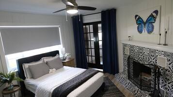 3 bedrooms, desk, iron/ironing board, WiFi