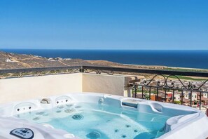 Bañera de hidromasaje exterior