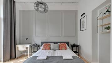 Classic Apartment, Balcony | 2 bedrooms, iron/ironing board, free WiFi