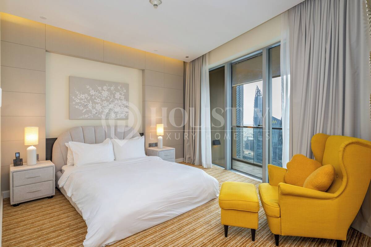 1 bedroom, desk, laptop workspace, blackout curtains