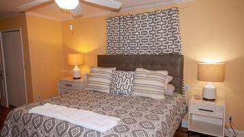 4 bedrooms, iron/ironing board, free WiFi, bed sheets