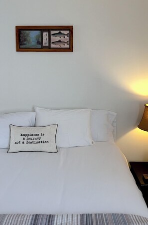 1 chambre, fer et planche à repasser, Wi-Fi, literie fournie