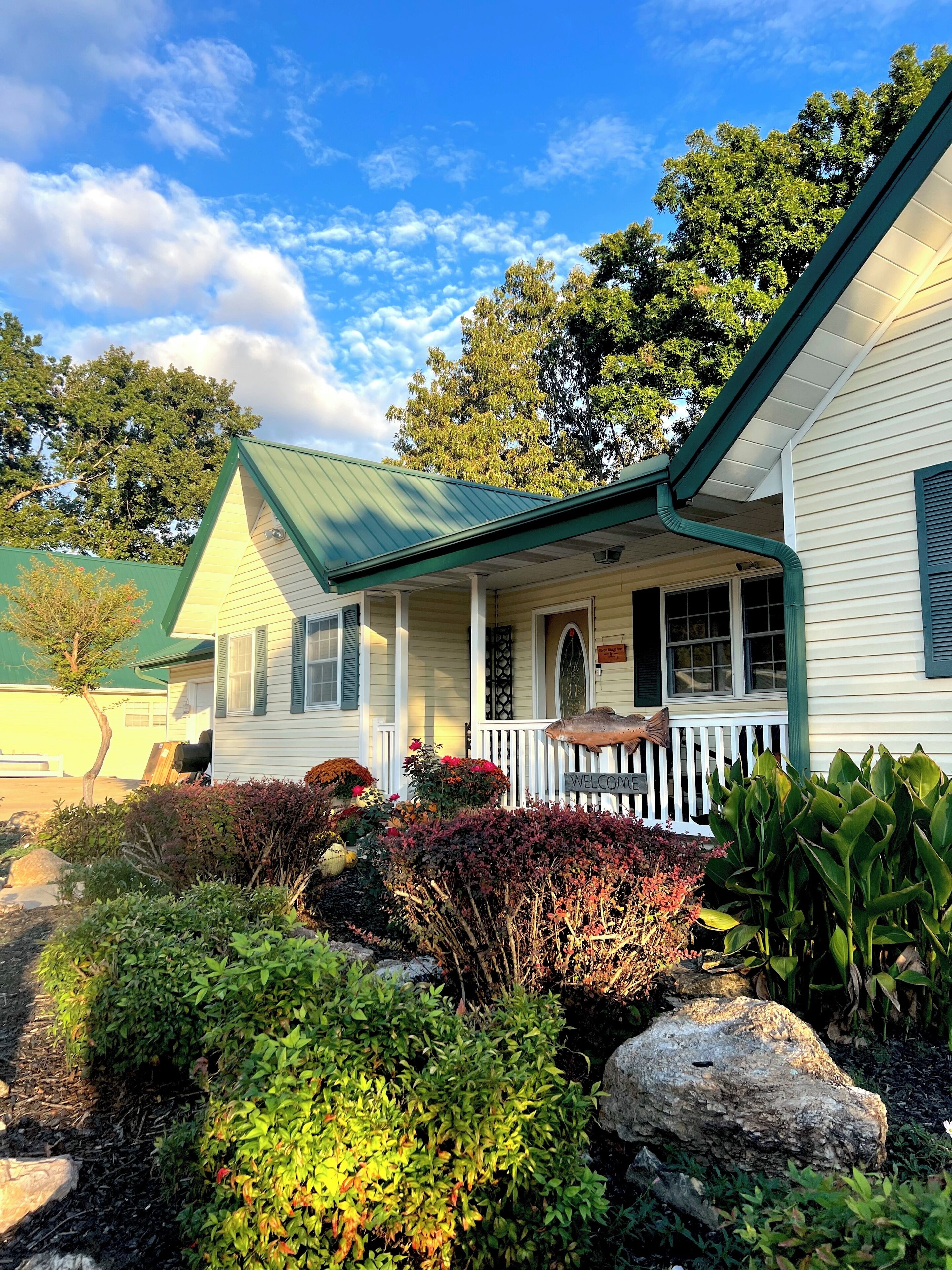 المنشأة من الخارج