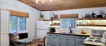 Pinescape: Cabin•WiFi•Wood Fireplace•Pet friendly•Fish•Relaxation