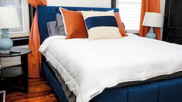 3 bedrooms, desk, iron/ironing board, WiFi