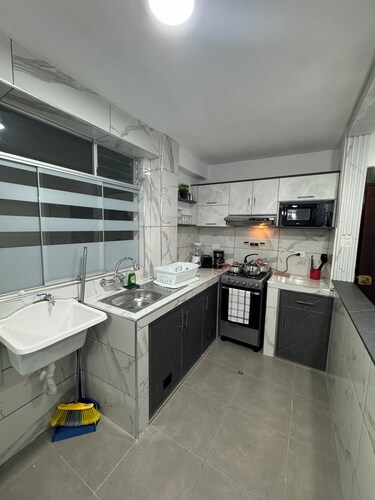 Moderno Departamento en Estreno a Pocos Metros de la Plaza de Armas.