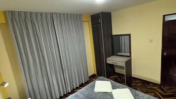 2 Schlafzimmer, Bügeleisen/Bügelbrett, Internetzugang