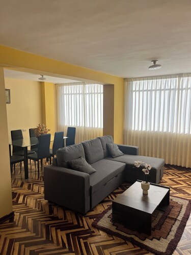 Departamento a unos metros de la plaza principal de Puno