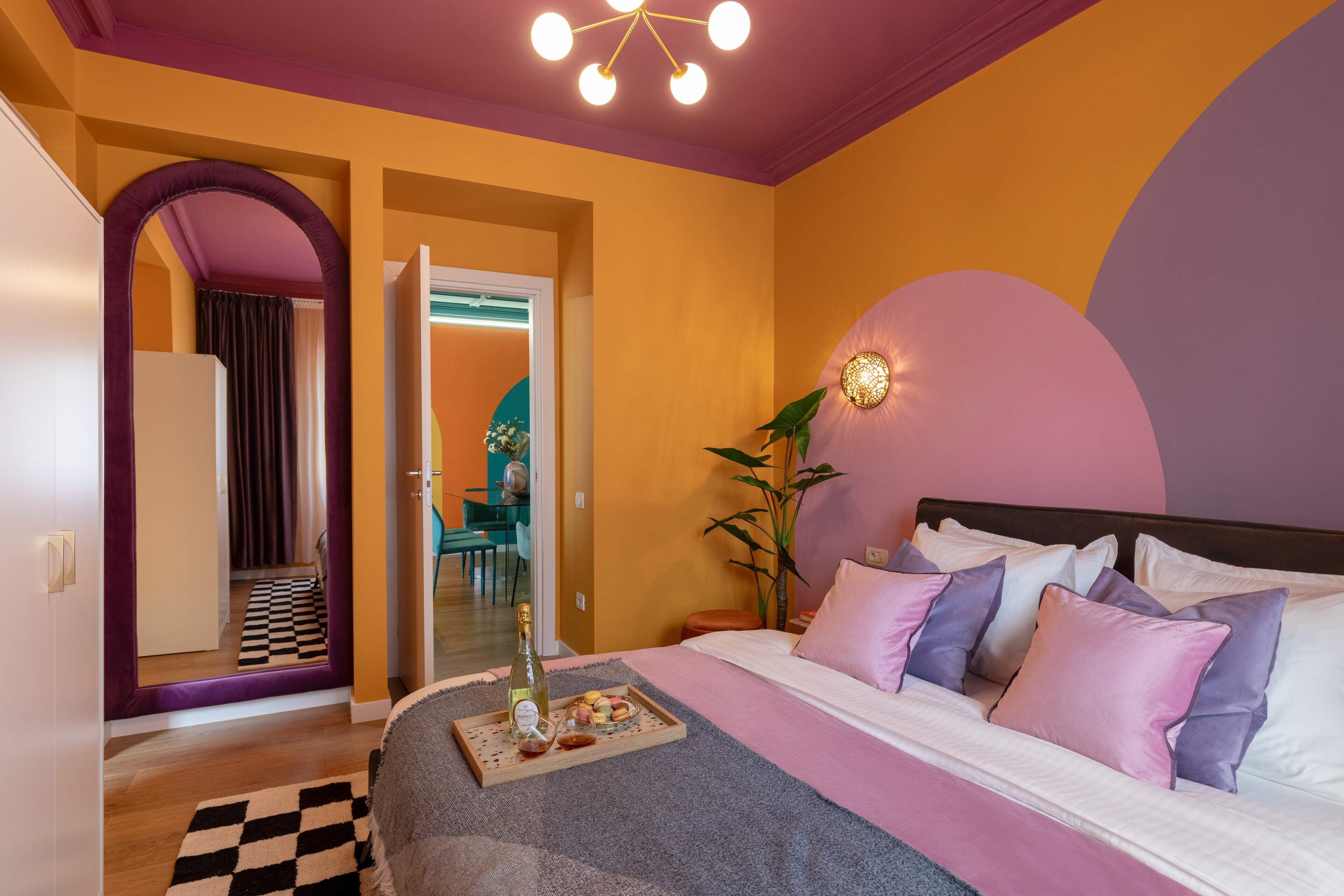 Leilighet – deluxe, balkong, byutsikt | 3 soverom, allergitestet sengetøy og blendingsgardiner