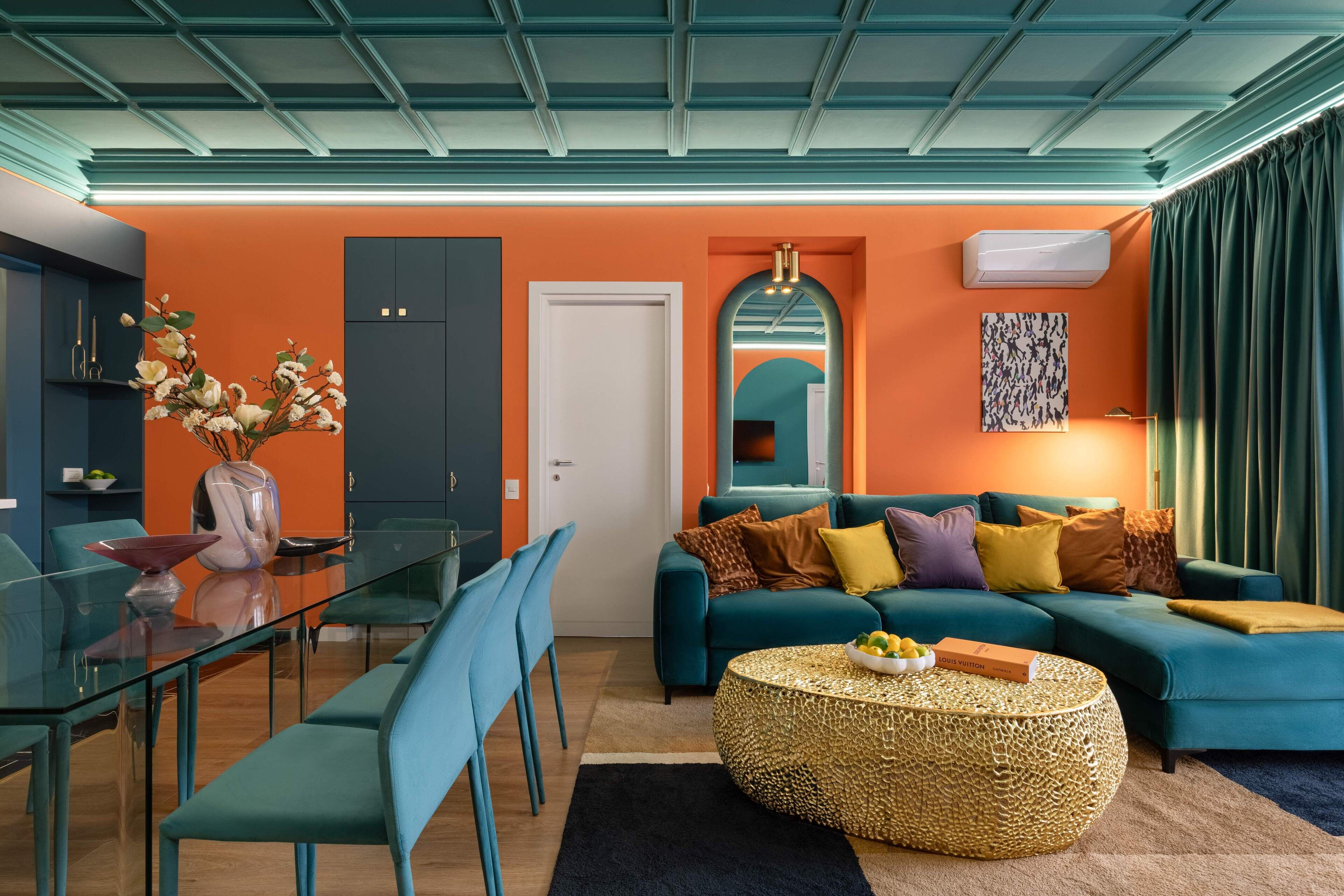 Deluxe Apartment, Balcony, City View | Living area | 42-inch Smart TV with cable channels, Netflix, streaming services