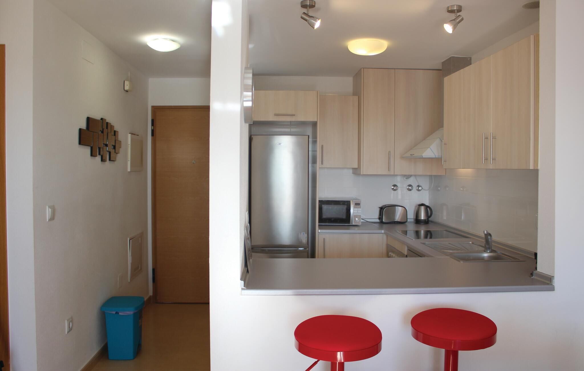 Réfrigérateur, four, plaque de cuisson, lave-vaisselle