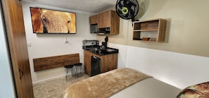 1 chambre, bureau, Wi-Fi, draps fournis