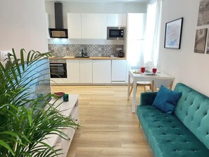 Interior - 06AN - Beautiful apartment in the heart of Old Antibes (Antibes)