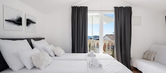 Awesome apartment in Rogoznica with WiFi