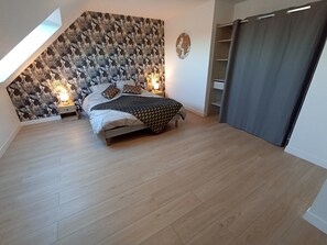 3 chambres, bureau, lit parapluie, Wi-Fi gratuit