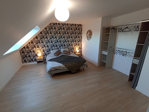 New house on the Pink Granite Coast, 3 minutes from the beach