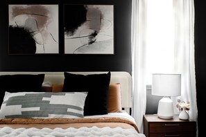 4 bedrooms, WiFi, bed sheets