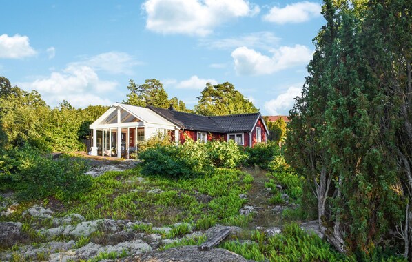 Exterior - Nice home in Ronneby with WiFi (Ronneby)