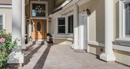 Spacious Upscale Home in Central Reno