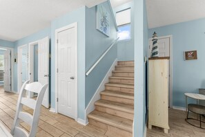 Interior - Newly renovated Heated pool~2 Bikes~Sleeps 8! (Santa Rosa Beach)