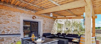 Wunderschönes Haus mit 4 Schlafzimmern.