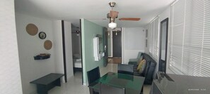 Interior - Apartamento muy cerca al Parque del Café con Piscina (Montenegro)