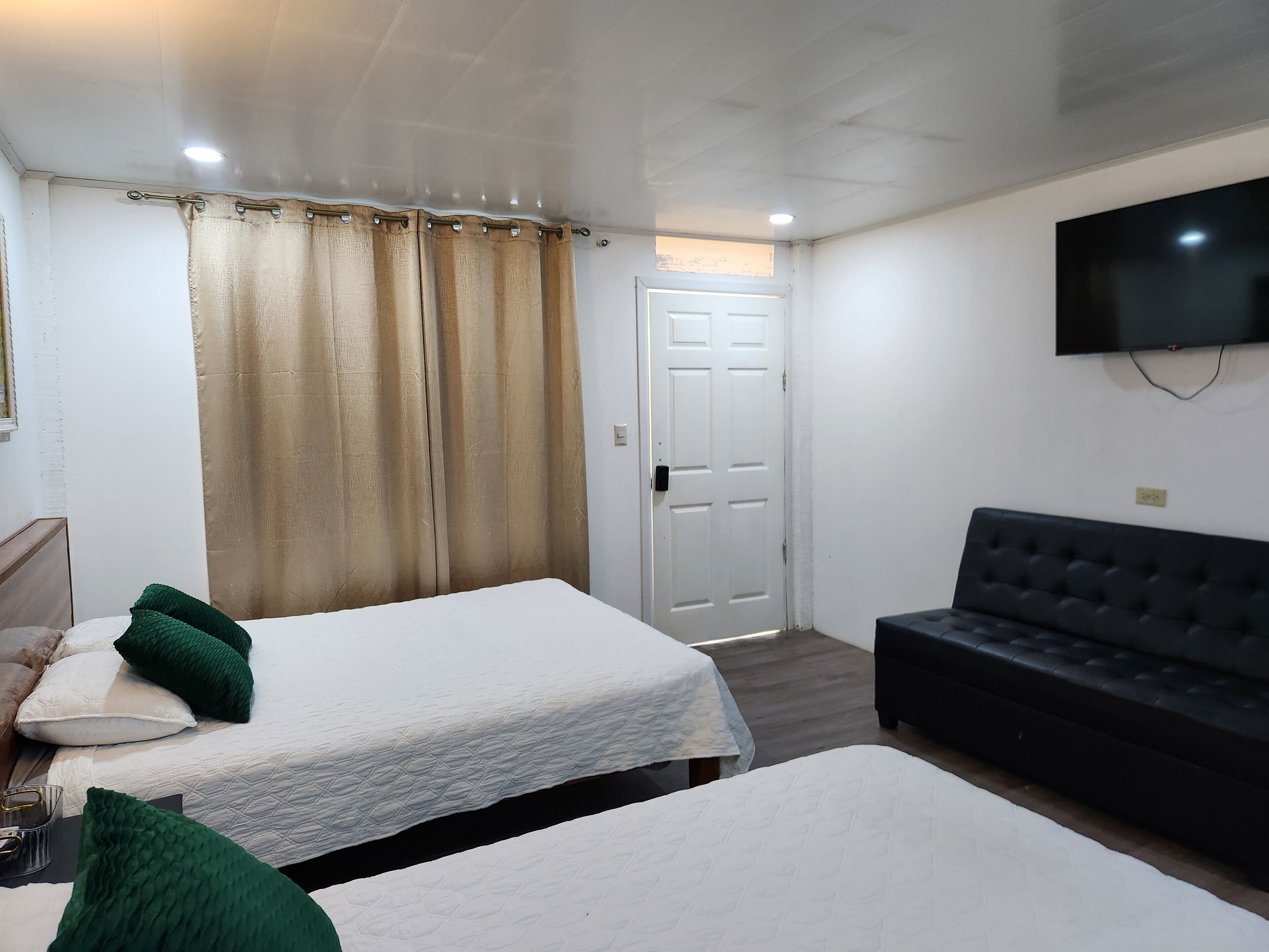 Photo - Wally World Inn