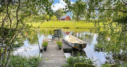 Nice home in Sävsjö with WiFi