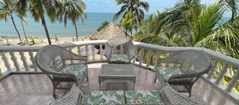 Beautiful, cozy and spacious house in Playa Blanca, San Antero, Cordoba Colombia