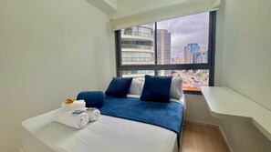 1 chambre, fer et planche à repasser, Wi-Fi, draps fournis