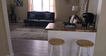 Cozy 2-bedroom newly renovated with balcony and updated kitchen and bath.
