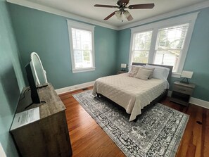 2 sovrum, strykjärn/strykbräda, wi-fi och sängkläder