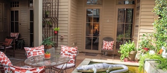 Engine 24 Firehouse Bed & Breakfast